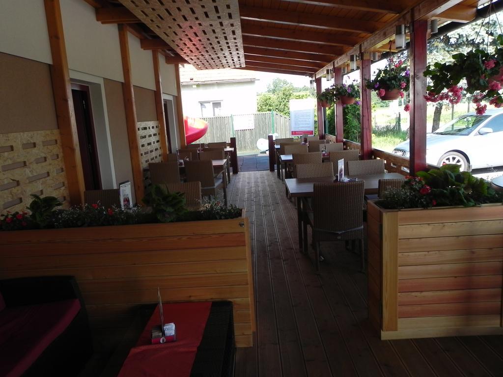 Motel Majolka Ptuj Esterno foto