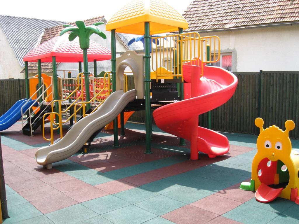 Motel Majolka Ptuj Esterno foto